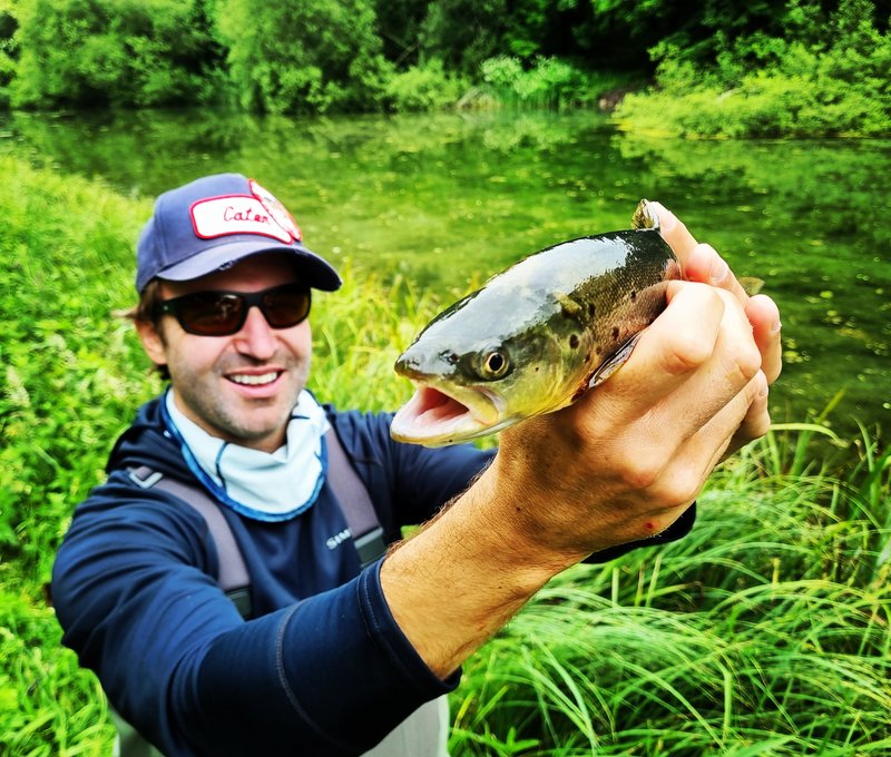 Experience the Thrills of Ice Fishing at UK's Online Live Casinos Now